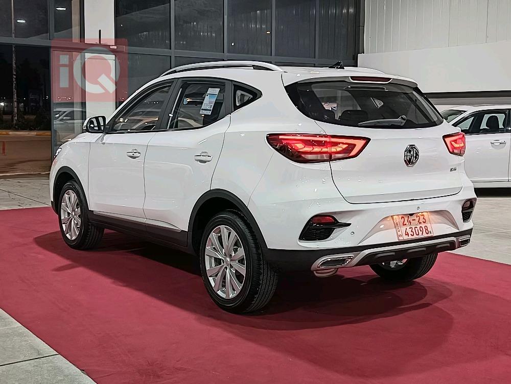 MG ZS
